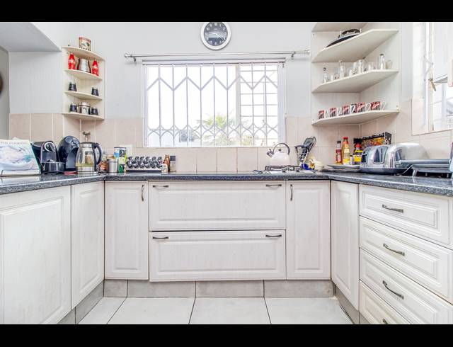 3 BEDROOM DUPLEX FOR SALE IN WELTEVREDEN PARK
